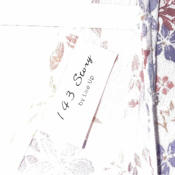 143 Story Poncho Top 3X White Swiss Dot Whimsical Floral Boho Print Dolman - Picture 4 of 7